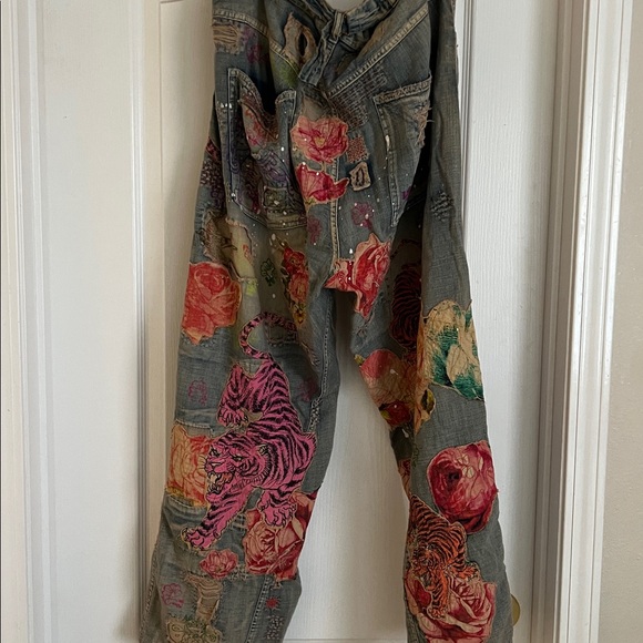 Magnolia Pearl Reverie Jeans - Picture 11 of 14